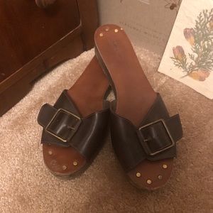 Cooperative Wooden Slides